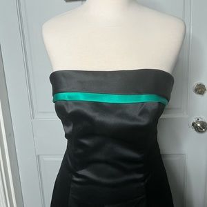 Vintage Zum Zum black green gown size small/medium back lacing